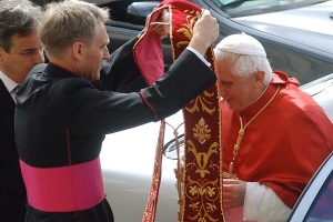 arcybiskup Georg Gänswein